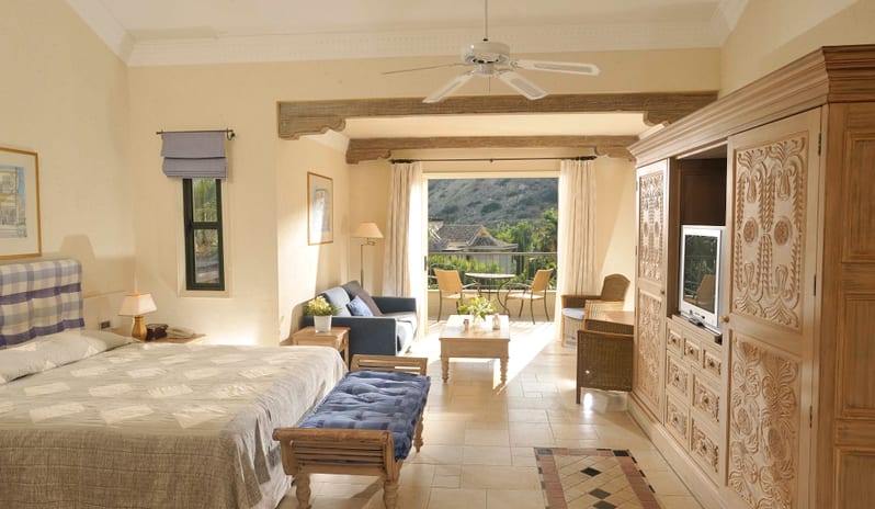 Columbia Beach Resort-Executive Suite Garden View 1_13463